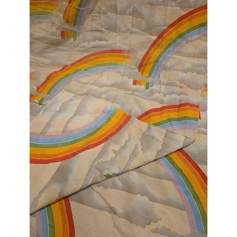 Vintage RN 64155 1 Full Bed Rainbow Cloud Flat Sheet 77 x 97
